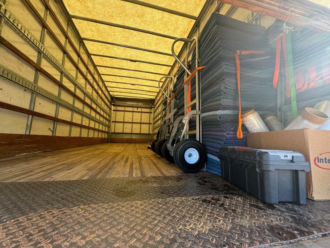 Storage unit delivery